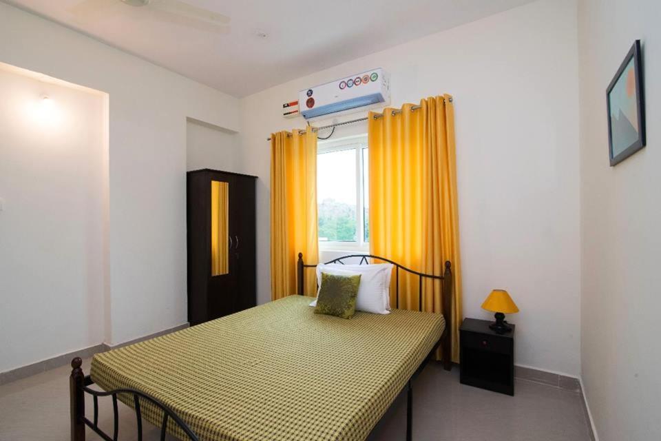 Buzz Quarter Hyderabad Exterior foto
