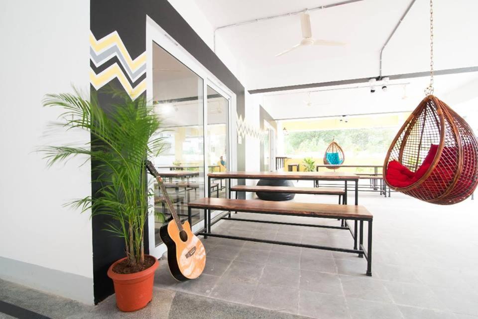 Buzz Quarter Hyderabad Exterior foto