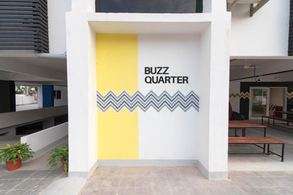 Buzz Quarter Hyderabad Exterior foto